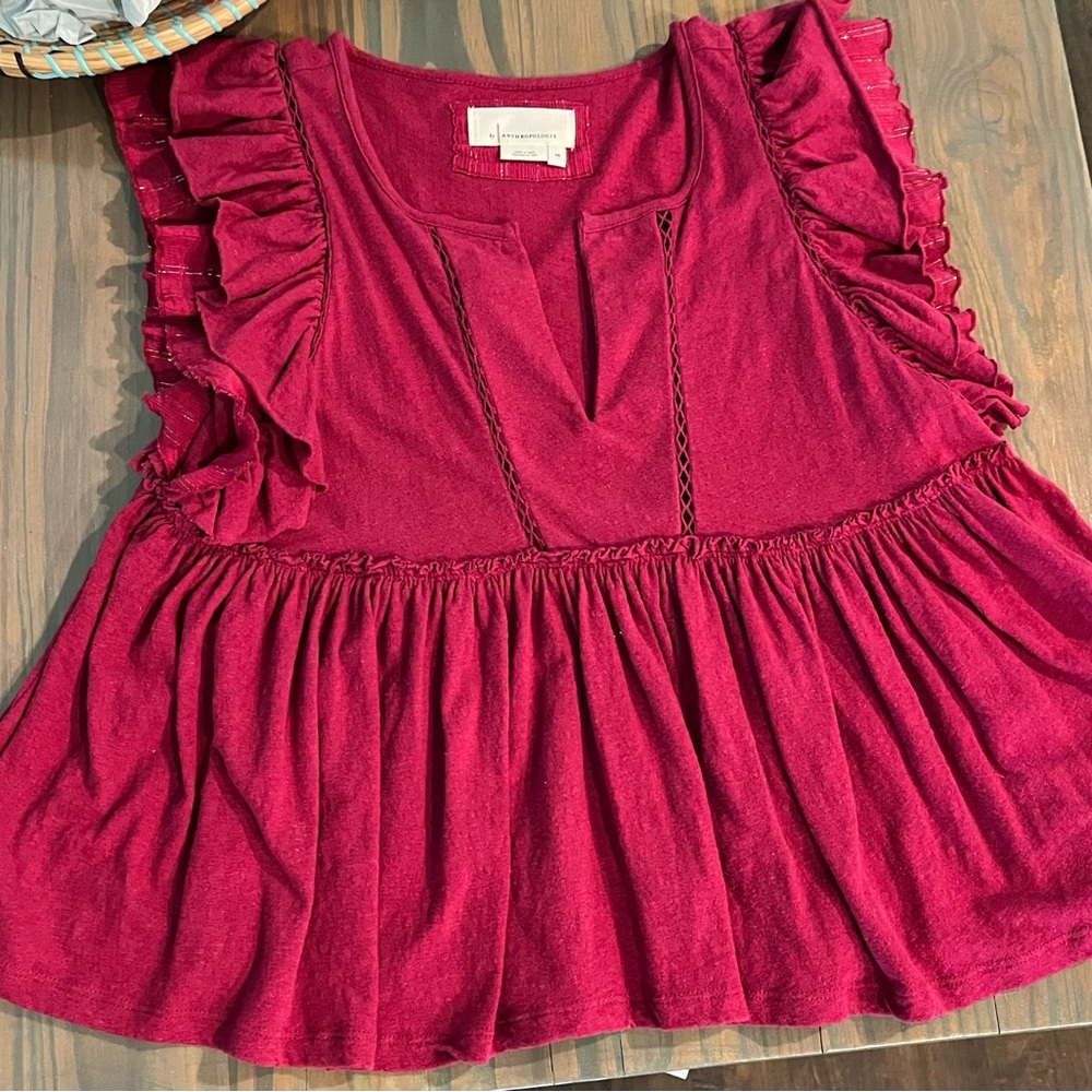 Anthropology hot pink blouse with metallic threads on short sleeves